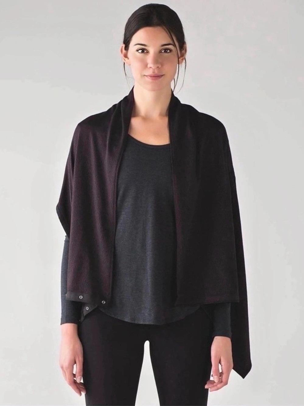 NWT lululemon Vinyasa Wrap in Black & Purple